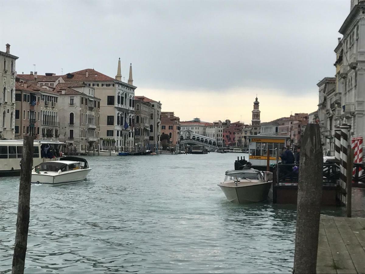 Palazzo Grassi And Accademia Bridge Superb House Apartman Velence Kültér fotó