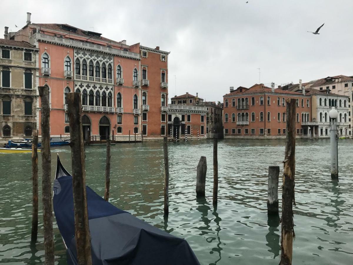 Palazzo Grassi And Accademia Bridge Superb House Apartman Velence Kültér fotó